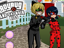 Miraculous Ladybug And Cat Noir Kissing Miraculous Ladybug Games
