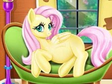 Pregnant Fluttershy Check Up